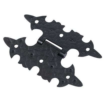 Immagine di CERNIERA FERRO MARTELLATO, 2 ALI, 67XH96 MM, FINITURA BRUNITO NERO