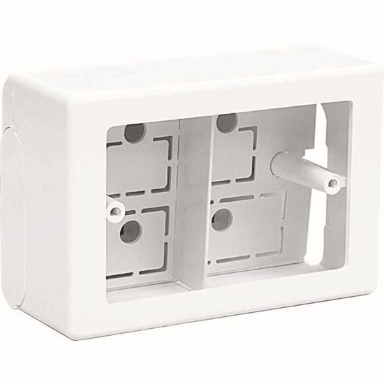 Immagine di SCATOLA 3 MODULI, PASSANTE, BATTISCOPA, 65X20 MM