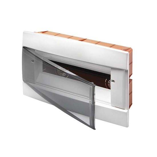 Immagine di CENTRALINO DA ARREDO GEWISS, INCASSO, COLORE BIANCO LATTE, 330X218X25 MM, 12 MODULI