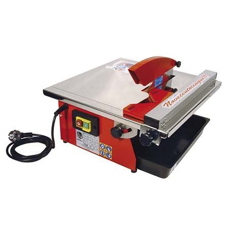 Immagine per la categoria UTENSILI PER PIASTRELLISTI